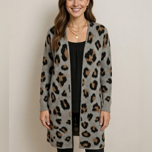 Apt. 9 Sweaters - NWOT Apt 9 Animal Print Long Open Front Cardigan Sz Medium